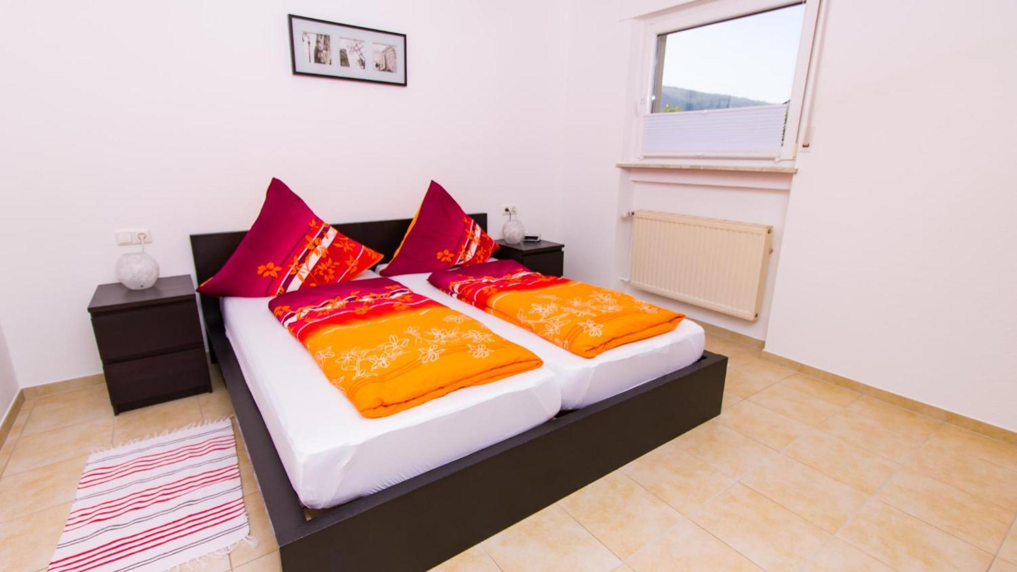 Weingut Roth Apartment Kindel Ngoại thất bức ảnh